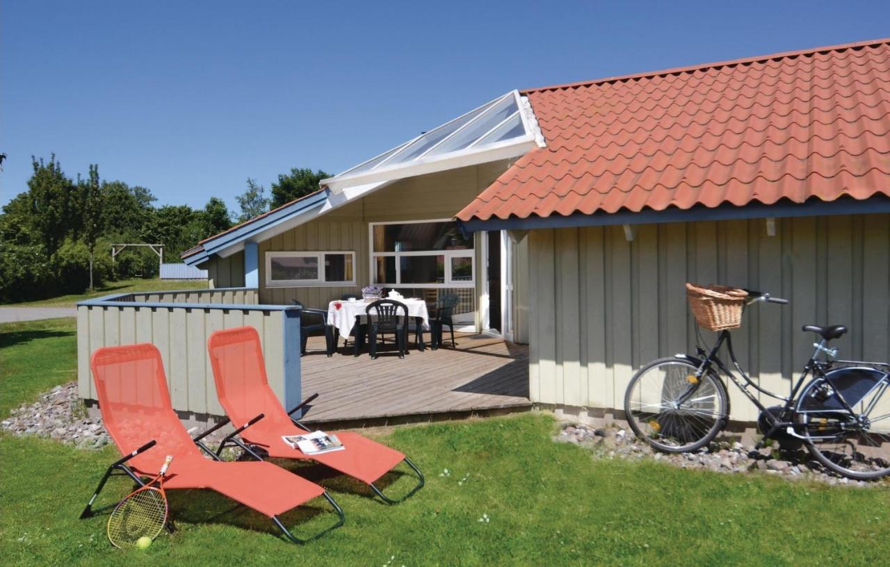 Kranich Ferienhaeuser Mit Innenpool Hohendorf  Bagian luar foto